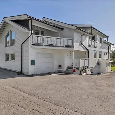 With Sea Views,veranda, And Free Parking Appartamento Tromsø